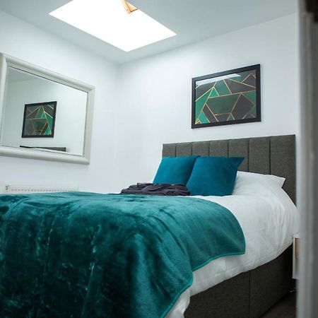 Modern Townhouse Apartment With Free Parking And Wifi Stratford-upon-Avon Exterior foto